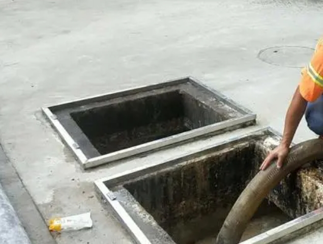 沿滩化粪池清理